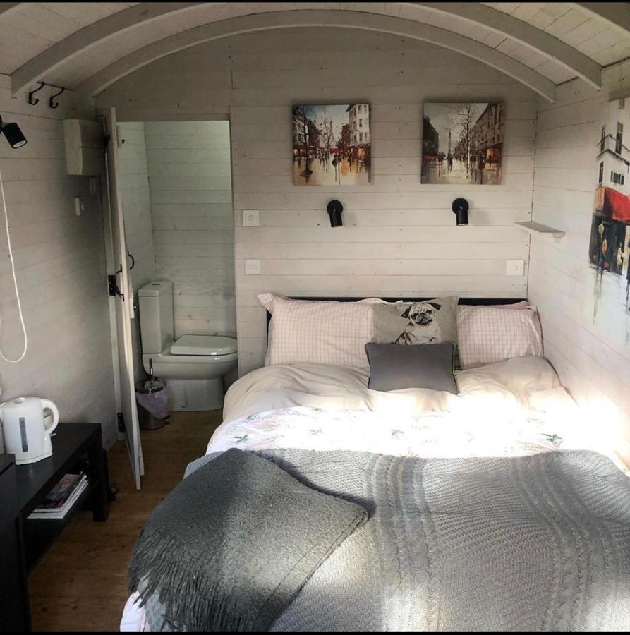 The Cherry Tree Gypsy Wagon Banbury Buitenkant foto